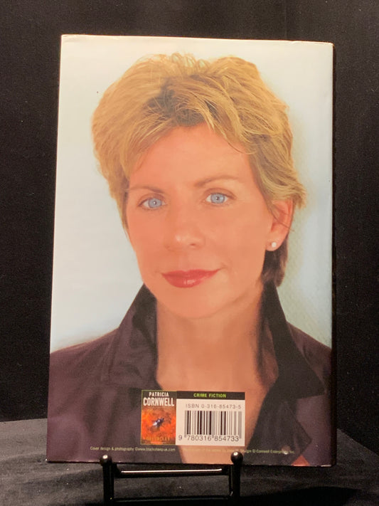 Trace (Patricia Daniels Cornwell) 1st Edition