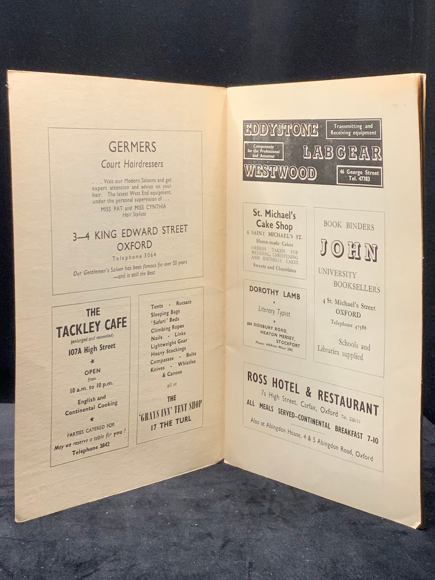 The Oxford Viewpoint. November 1949. Vol. III No. 3. A Review of Oxford Writing. Malcolm Scrimgeour.