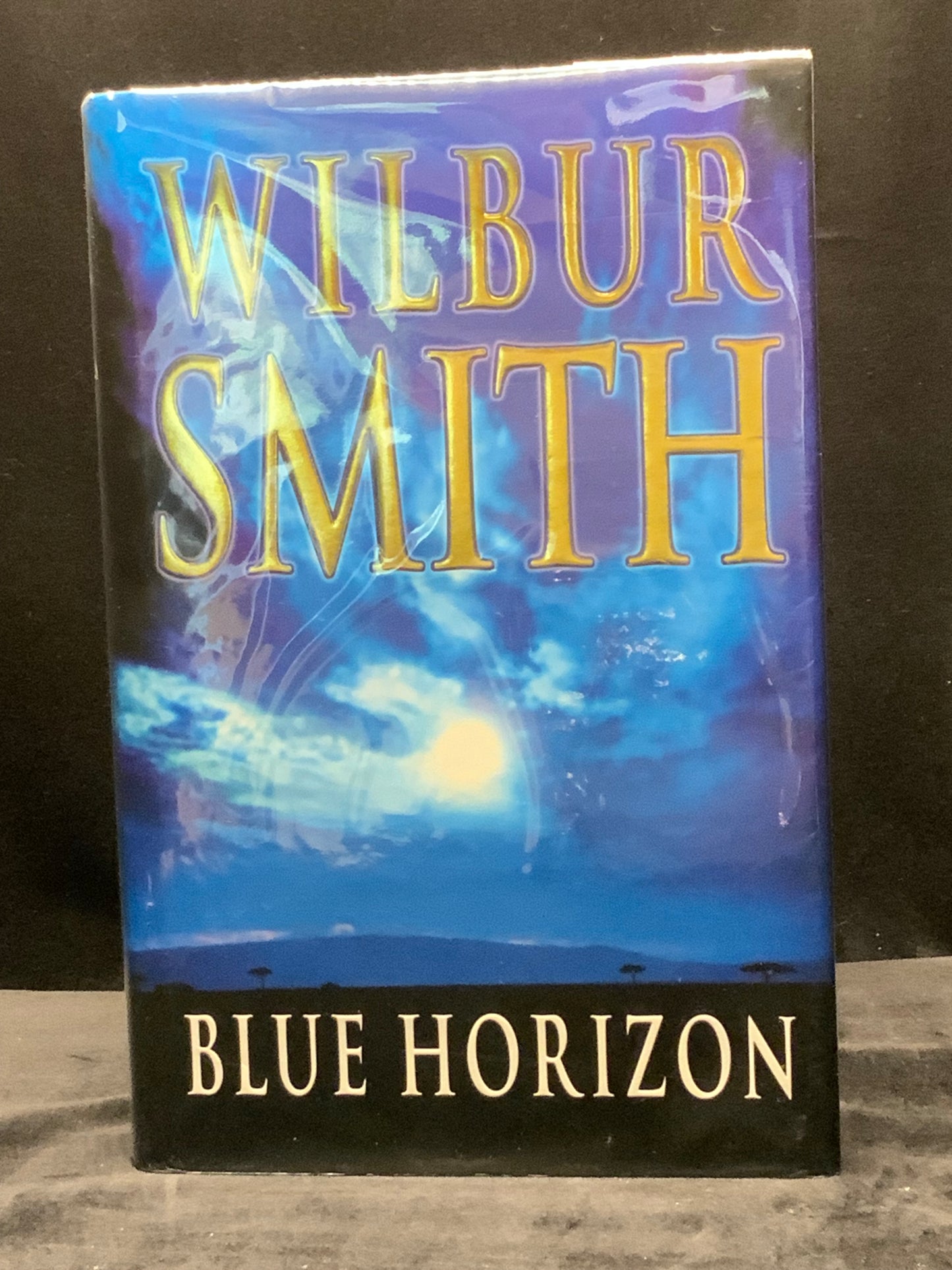 Blue Horizon (Wilbur Smith - 2003) 1st Edition