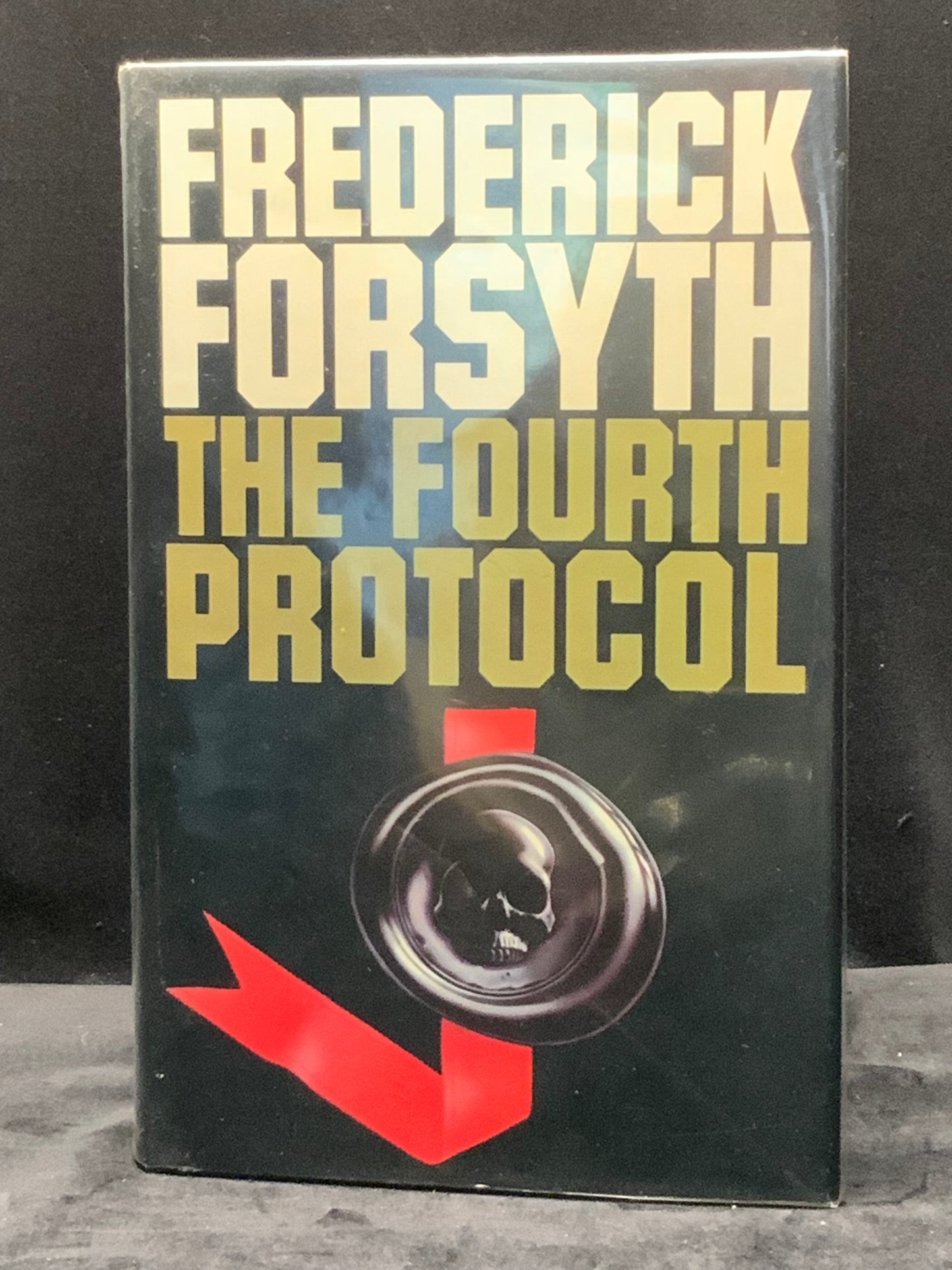 The Fourth Protocol, Frederick Forsyth, thriller, 1st edition (1984)