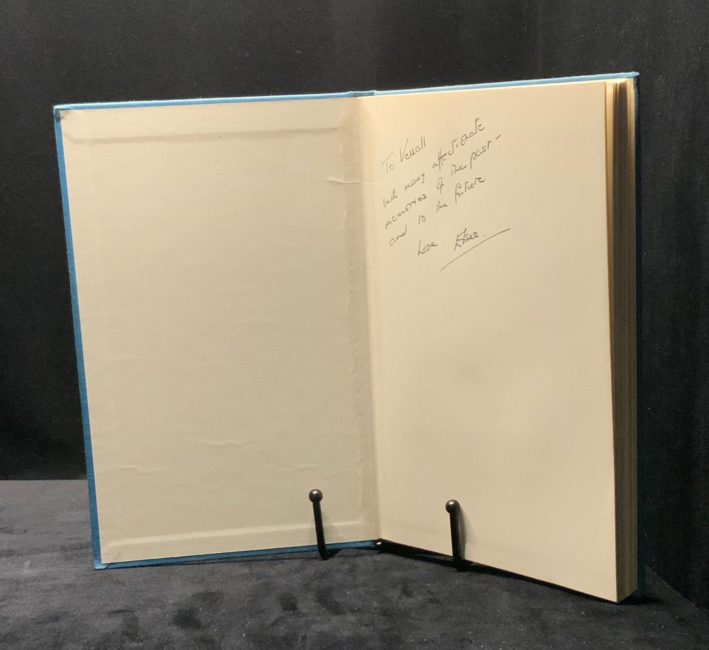 The School That Refused To Die. Francis Holland School, Graham Terrace, London, SW1. Elsie Quarries (1981)