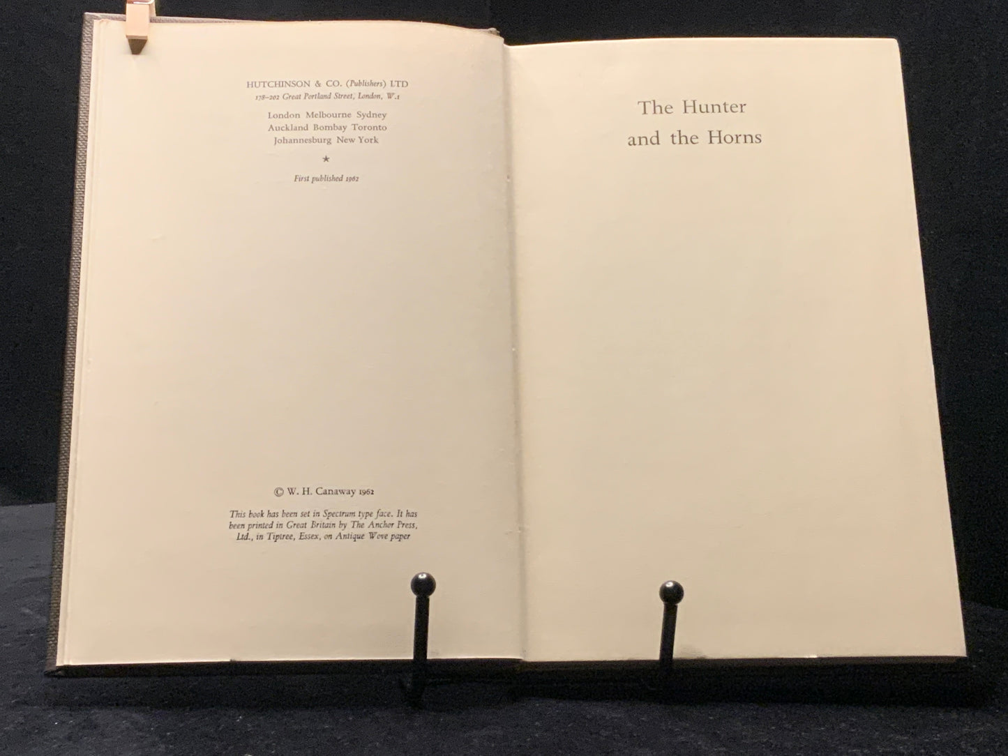 The Hunter and the Horns. 1st Edition. W H Canaway (1962).